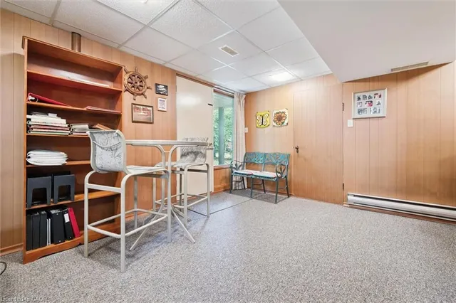 Additional image 12 of 46 Larkspur Cres