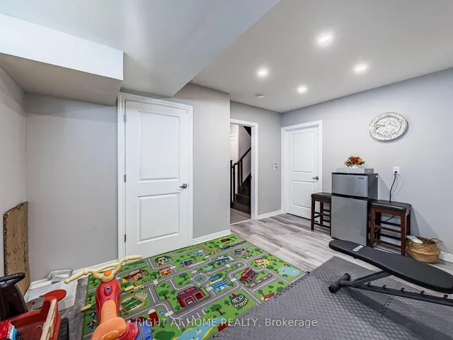 Additional image 45 of 26 APPLEWOOD Lane Unit 44