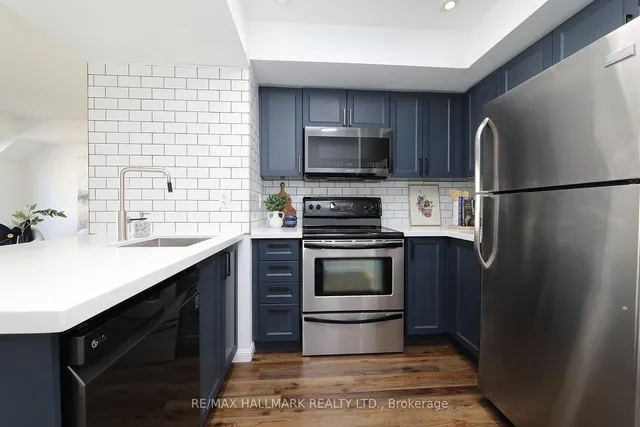 Additional image 11 of 18 Laidlaw St Unit 1005