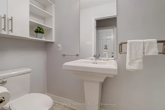 Additional image 38 of 53 Dryden Way