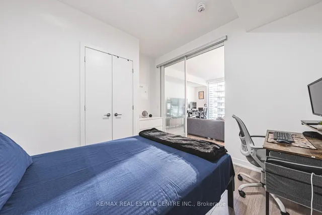 Additional image 19 of 357 King St Unit 3307