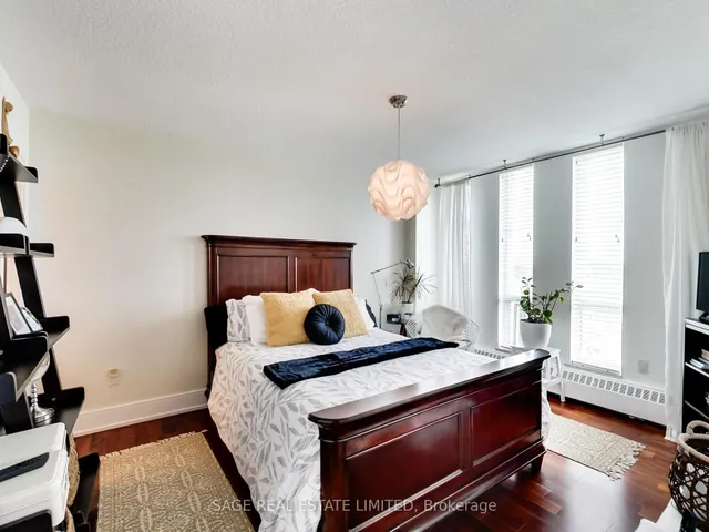 Additional image 14 of 65 Southport St Unit 1408