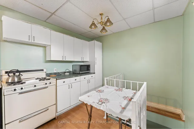 Additional image 11 of 100 Livingstone Ave