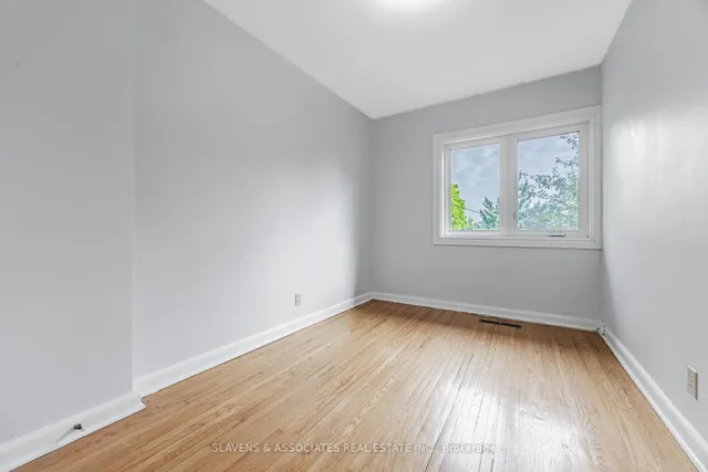 Additional image 23 of 4 Burdock Lane