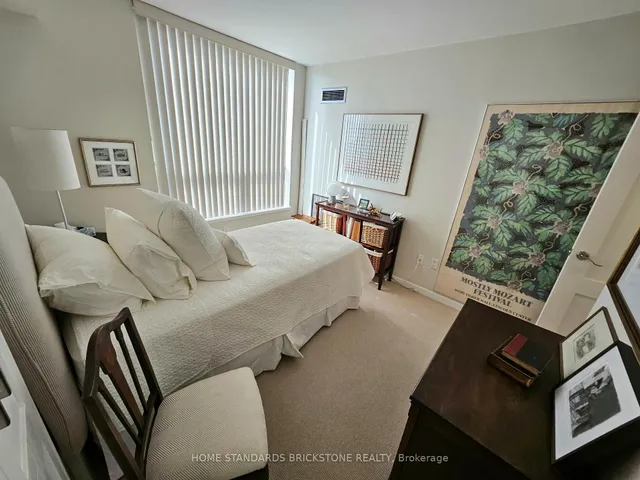 Additional image 23 of 47 St Clair Ave Unit 803