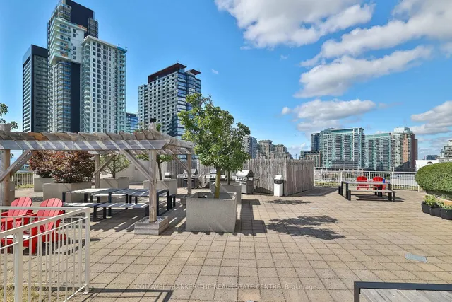 Additional image 38 of 18 Stafford St Unit 203