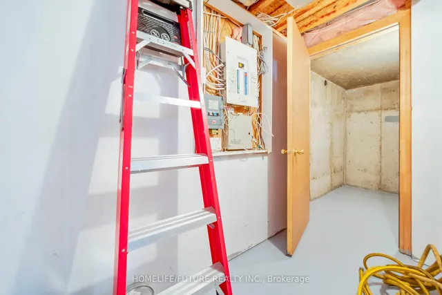 Additional image 42 of 88 Mourning Dove Cres