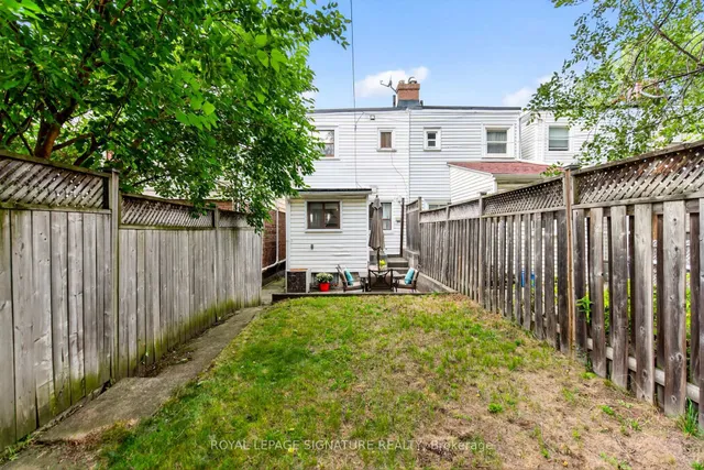 Additional image 32 of 185 Donlands Ave