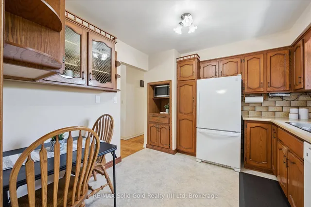 Additional image 17 of 32 Lambert Pl