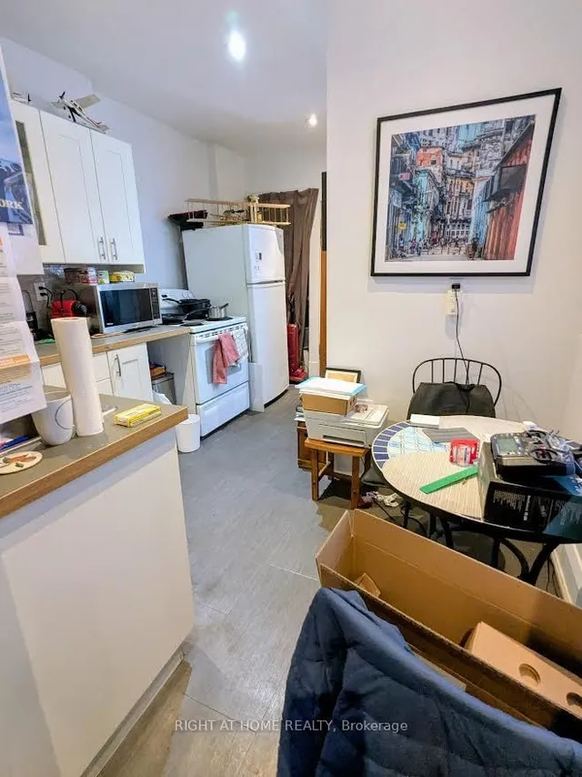 Additional image 22 of 239 Woodbine Ave