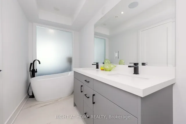 Additional image 13 of 36B Churchill Ave