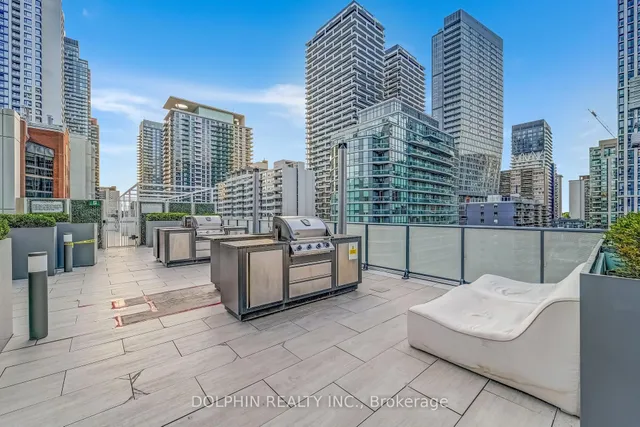 Additional image 23 of 161 Roehampton Ave Unit 1007