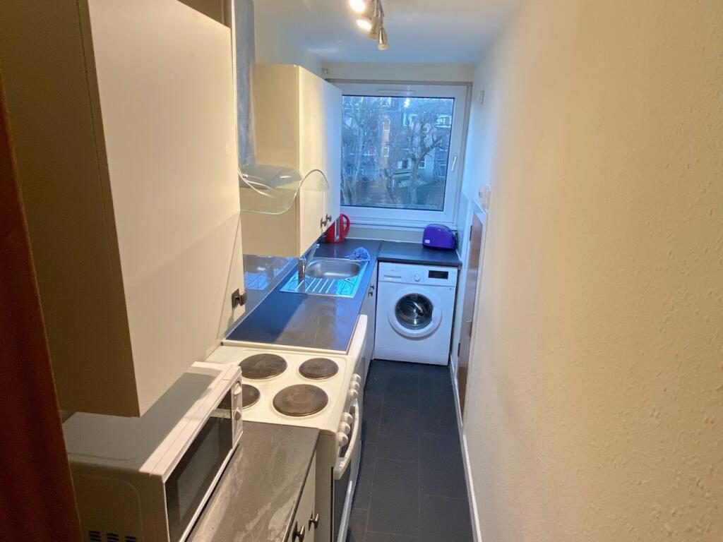 Additional image 5 of South Mount Street, Attic Floor Right, Aberdeen, AB25