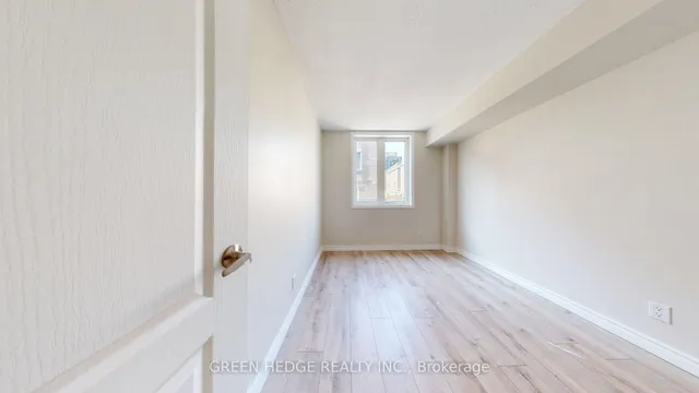 Additional image 13 of 12 Douro St Unit 418