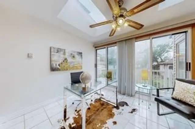 Additional image 18 of 67 Holland Park Ave