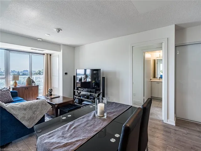 Additional image 17 of 10 Wilby Cres Cres Unit 802