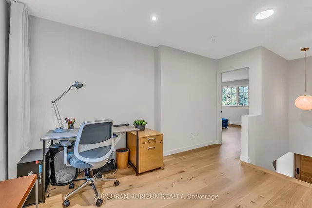 Additional image 27 of 12 Barvale Crt