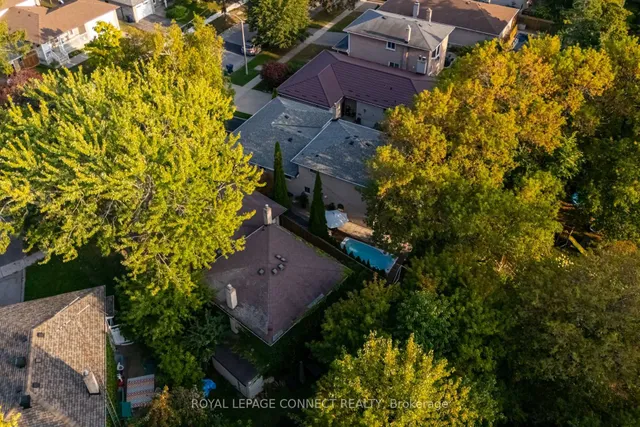 Additional image 43 of 28 Tivoli Crt