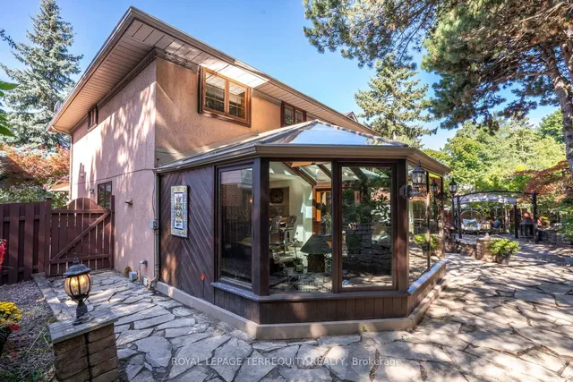 Additional image 41 of 50 Skyview Cres