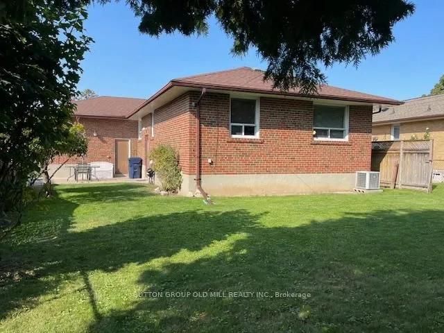 Additional image 5 of 55 Sun Row Dr