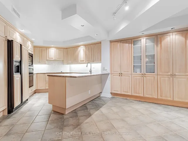 Additional image 5 of 2727 Yonge St Unit 514