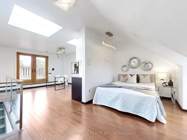 Additional image 30 of 10 Lindsey Ave