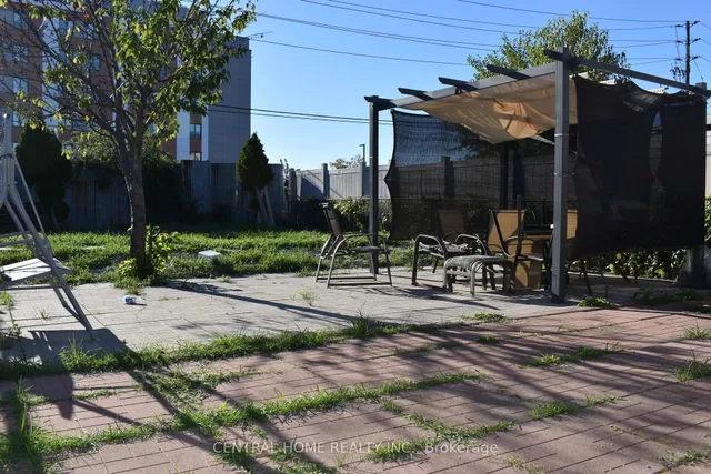 Additional image 28 of 59 Blaney Cres