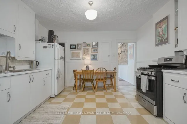 Additional image 14 of 32 Bartlett Ave