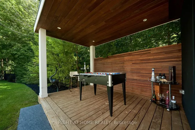 Additional image 29 of 1305 Royal York Rd