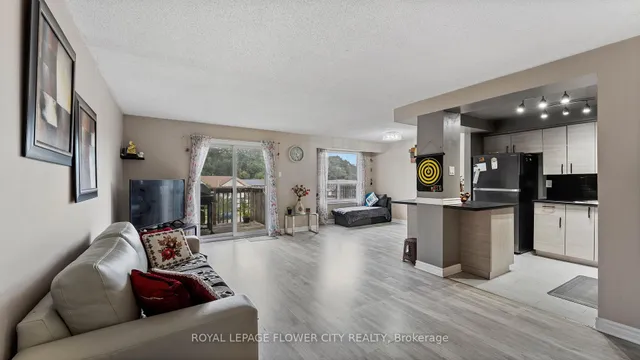 Additional image 8 of 365 Pioneer Dr Unit 16