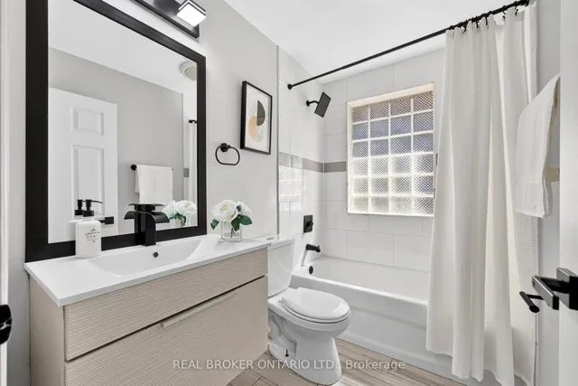 Additional image 21 of 30 Presley Ave