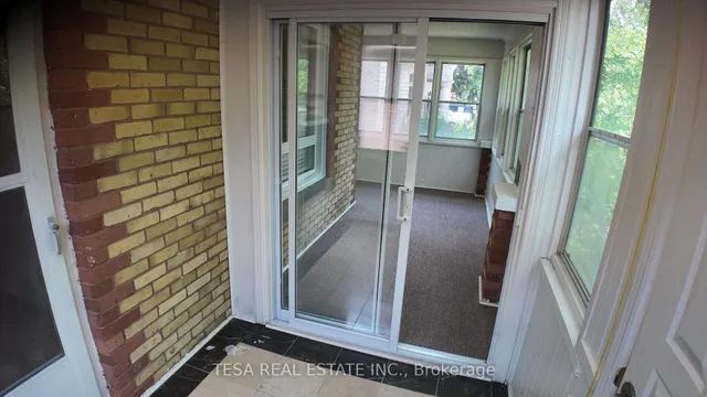 Additional image 9 of 65 Centre Ave