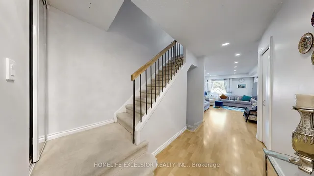 Additional image 19 of 201 Alexmuir Blvd Unit #73