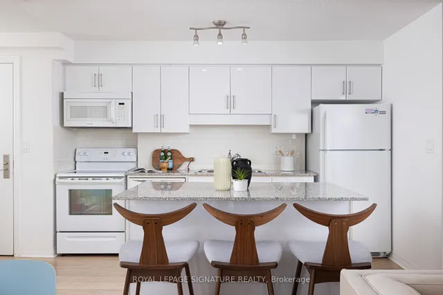 Additional image 11 of 30 Herons Hill Way Unit 711