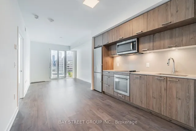 Additional image 6 of 50 Mccaul St Unit 1008