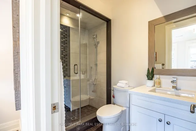 Additional image 26 of 322 Woburn Ave