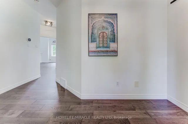 Additional image 6 of 124 Winding Wood Cres