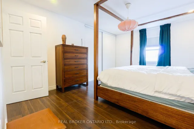 Additional image 17 of 54 Tower Dr