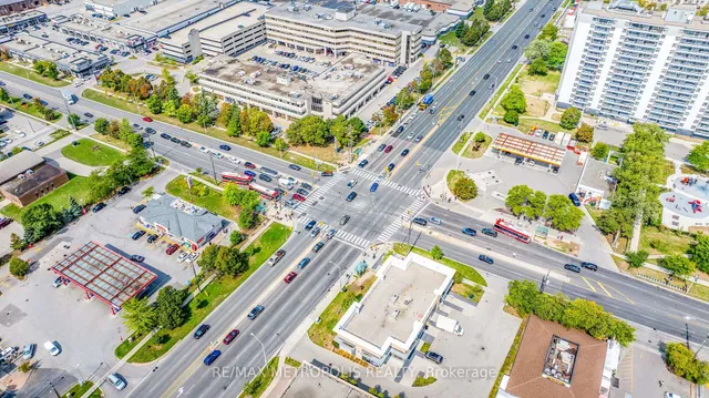 Additional image 48 of 10 Meadowglen Pl Unit 403