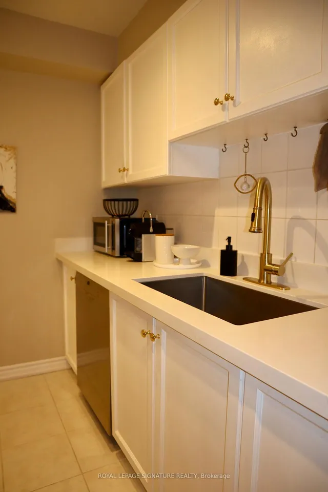 Additional image 8 of 1883 McNicoll Ave Unit 801