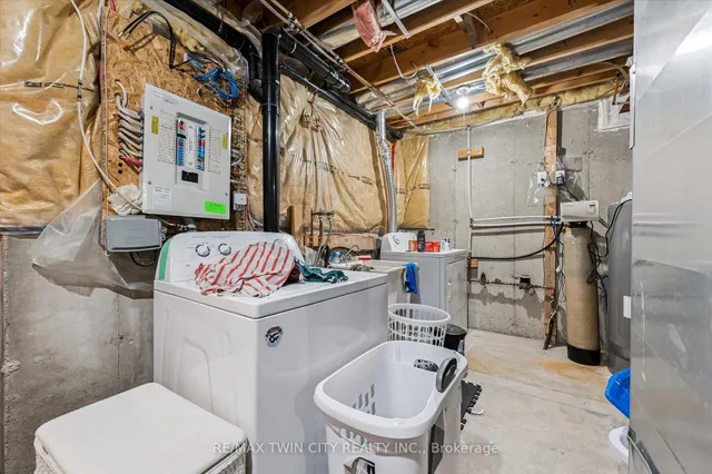 Additional image 39 of 110 Activa Ave Unit E29