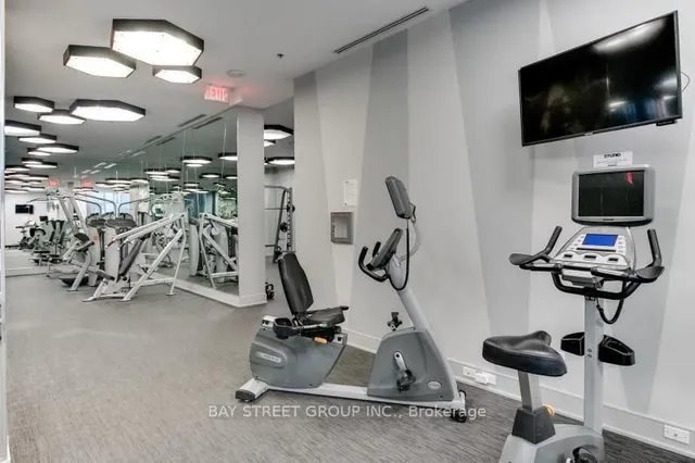 Additional image 28 of 199 Richmond St Unit 203