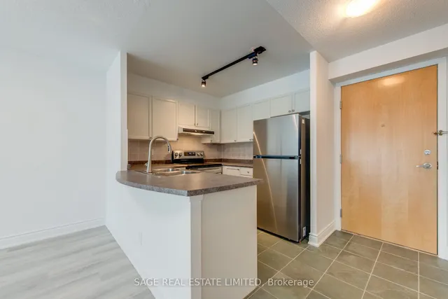 Additional image 12 of 600 Queens Quay Unit 531