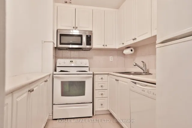 Additional image 9 of 160 The Donway Unit 110