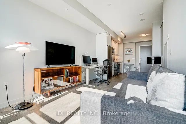 Additional image 18 of 99 John St Unit 3702