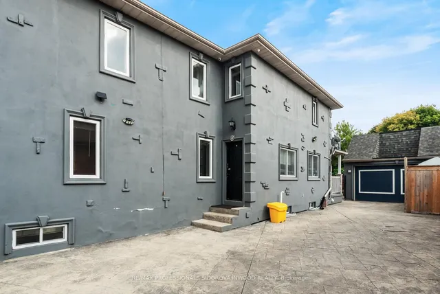 Additional image 32 of 197 Lambton Ave