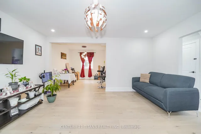 Additional image 9 of 42 Pixley Cres