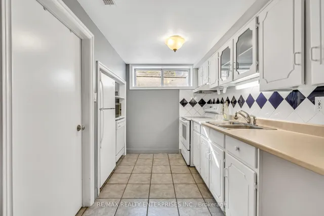 Additional image 37 of 79 Watney Cres