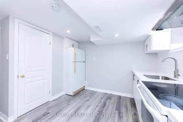 Additional image 39 of 12 Kells Ave