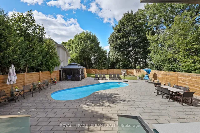 Additional image 40 of 182 Parkview Hill Cres